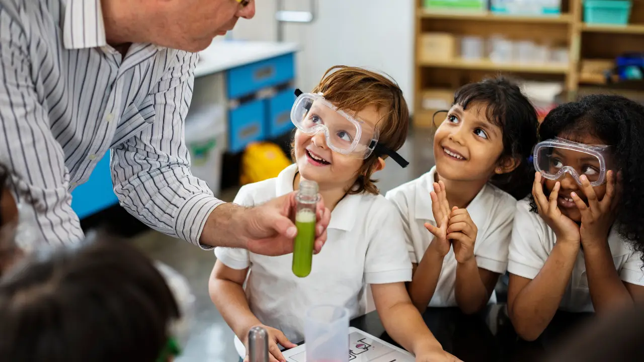 Making Science Fun -Guide to Engaging Lessons 